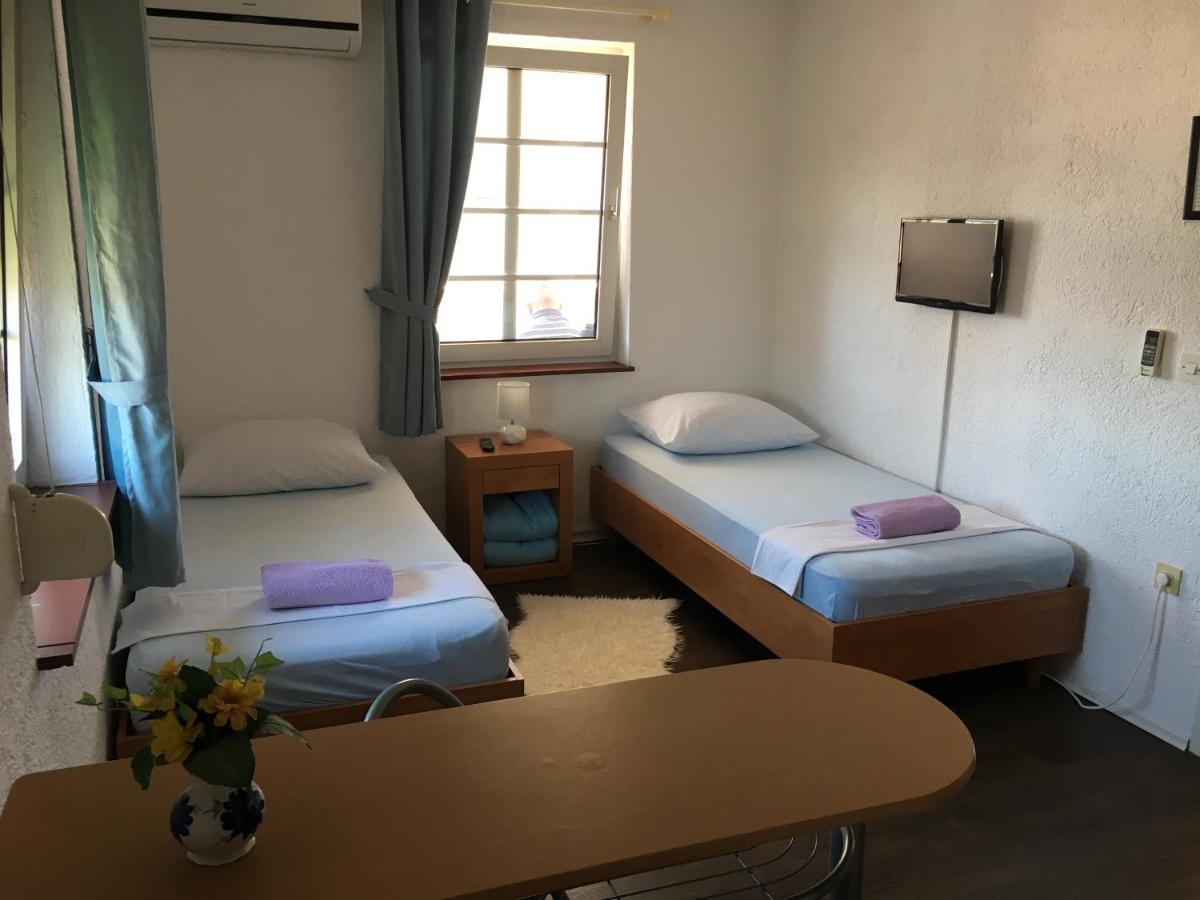 Apartments Zara Экстерьер фото