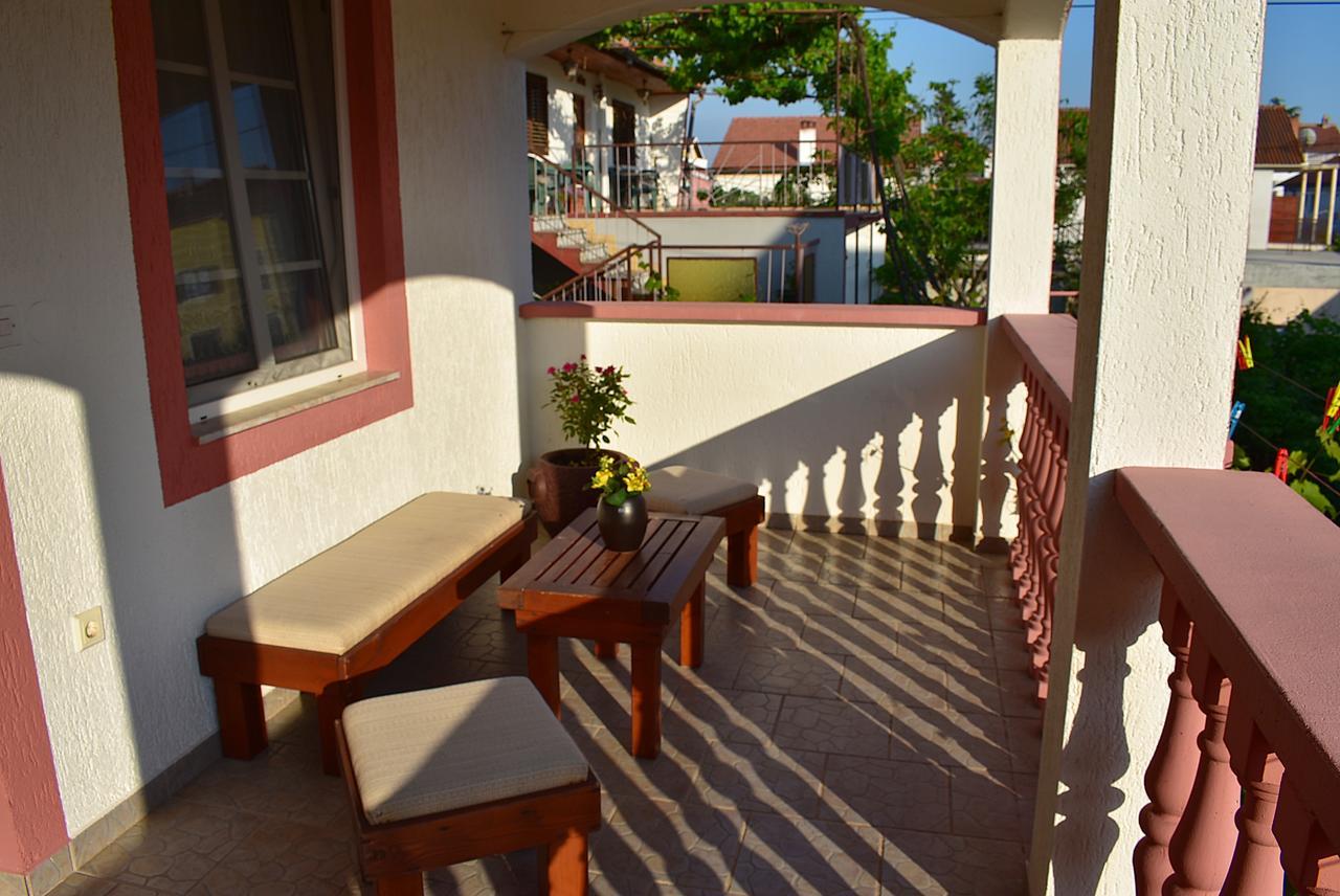 Apartments Zara Экстерьер фото